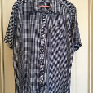 Young mens XL Quicksilver short sleeved shirt